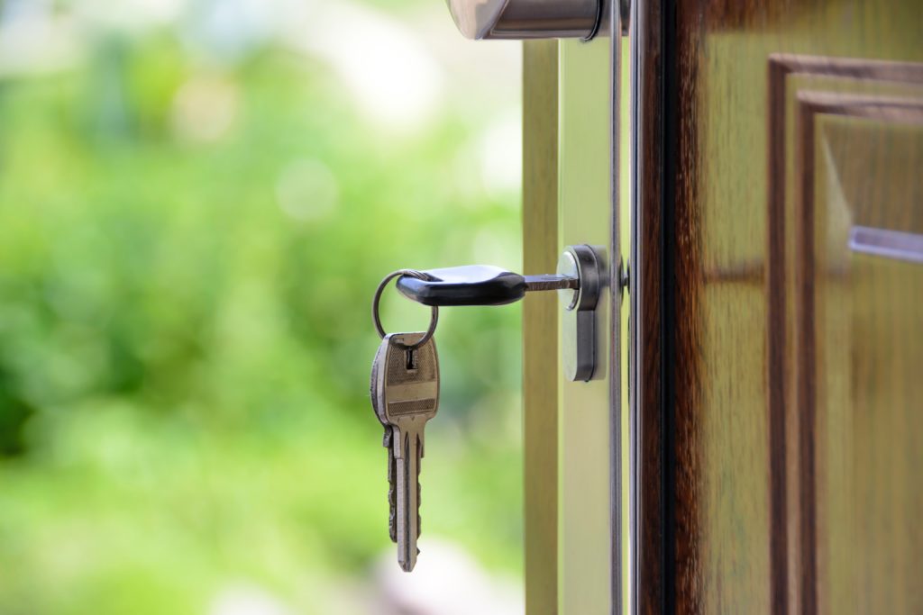 key hanging from door