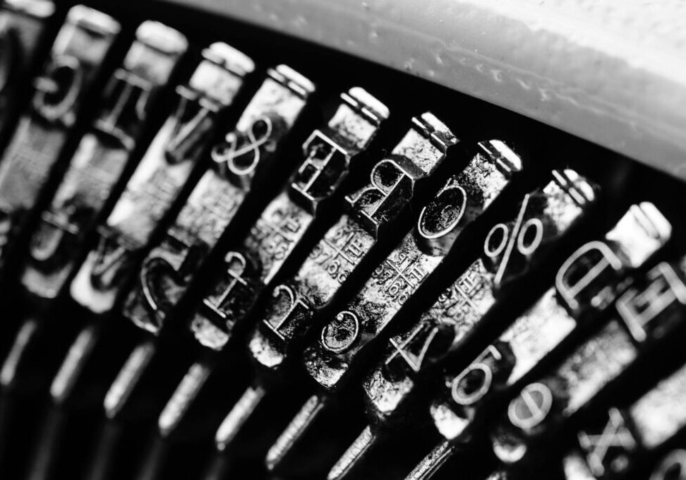 BW_TypewriterKeysUpClose