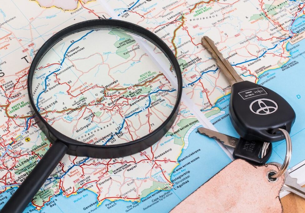 map-with-magnifying-glass-and-keys