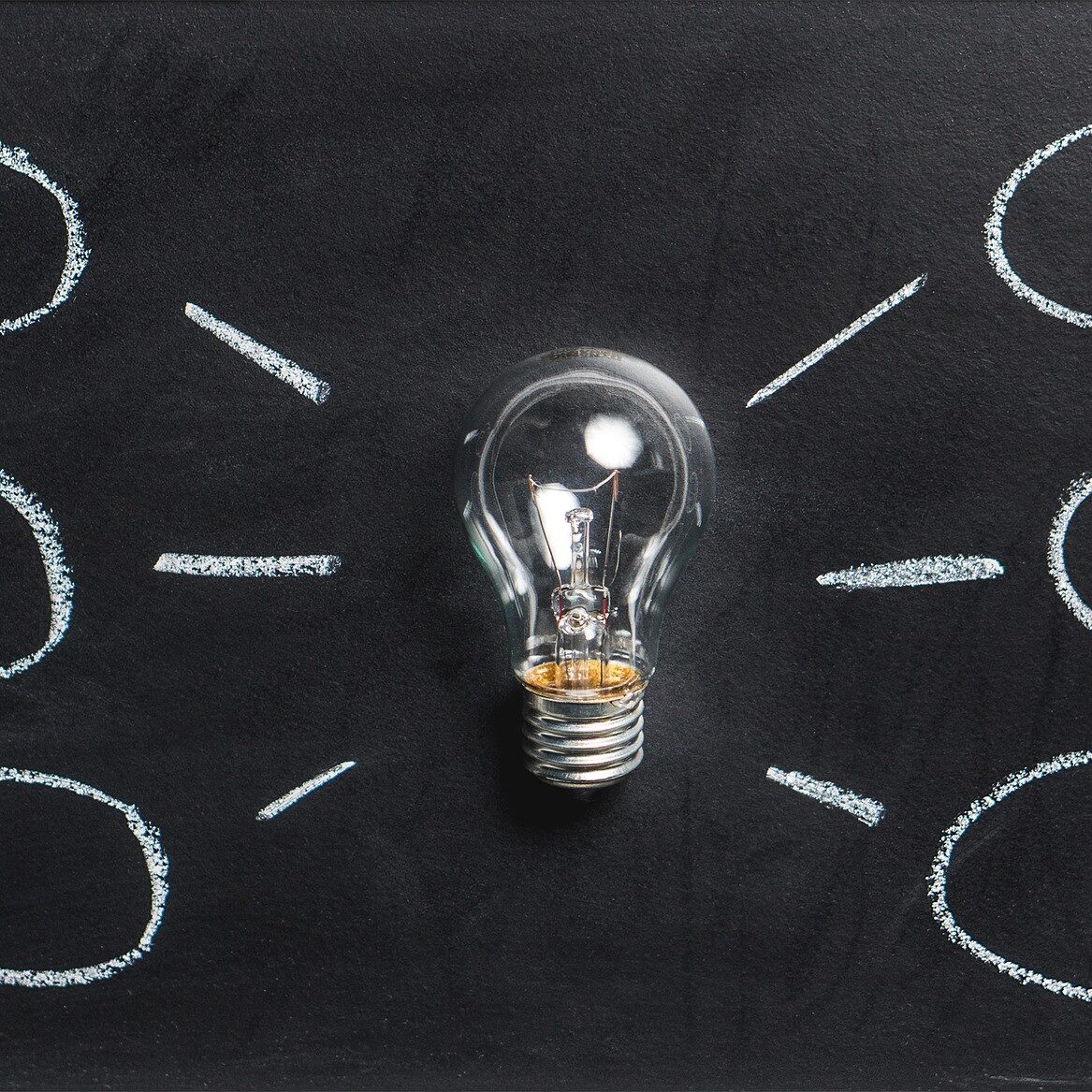Light-bulb-mindmap-teamwork lightbulb with thought bubbles