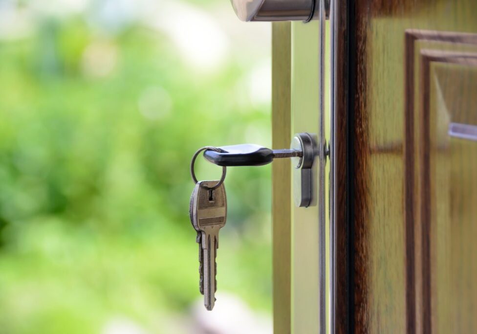 key hanging from door